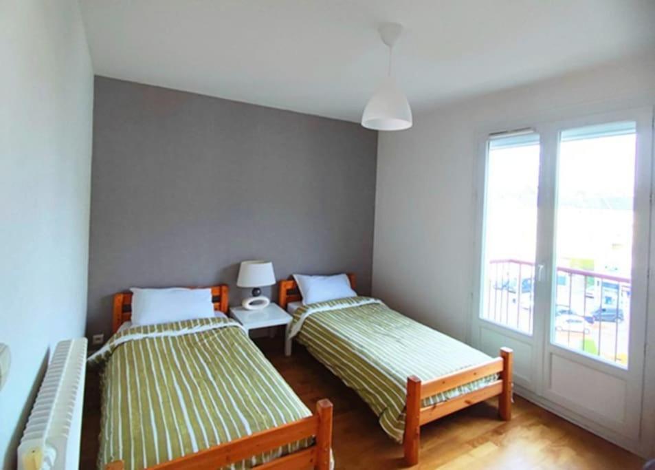 Appartement 76M2 Lumineux Centre Ville Garage Prive 3Ieme Etage Sans Ascenseur Fougères Εξωτερικό φωτογραφία
